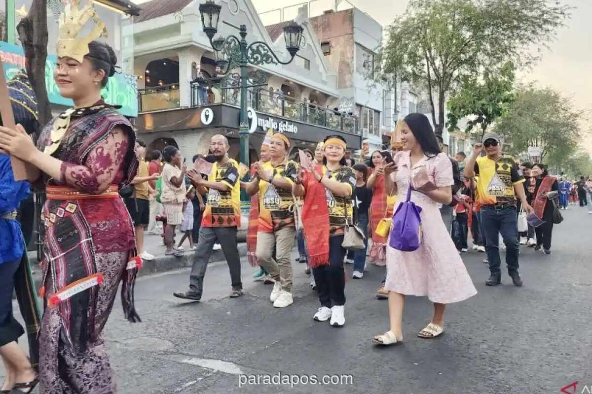 Ratusan Perantau Sumut Gelar Pawai Budaya di Malioboro, Kampanyekan Toleransi dan Persatuan