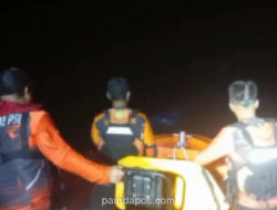 Empat Nelayan Lempasing Selamat Dievakuasi Setelah Kapalnya Mati Mesin di Perairan Anak Krakatau