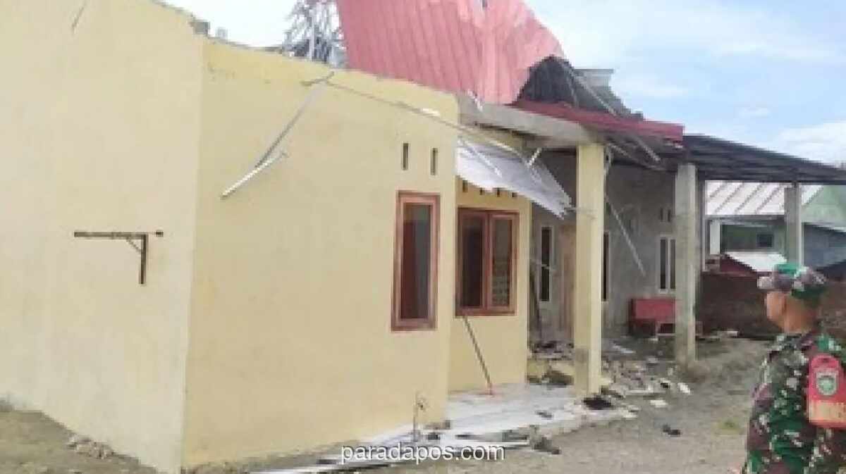 BPBD Aceh Besar Catat 7 Rumah dan 1 Ruko Rusak Akibat Angin Kencang, 8 Titik Pohon Tumbang