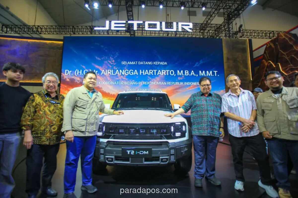 Airlangga Hartarto Tinjau Langsung Jetour T2 di GIIAS 2026, Singgung Perannya di KTT G20 Afrika Selatan
