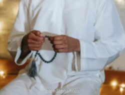 Keutamaan Membaca Istighfar: Janji Jalan Keluar dari Kesulitan hingga Rezeki Tak Terduga