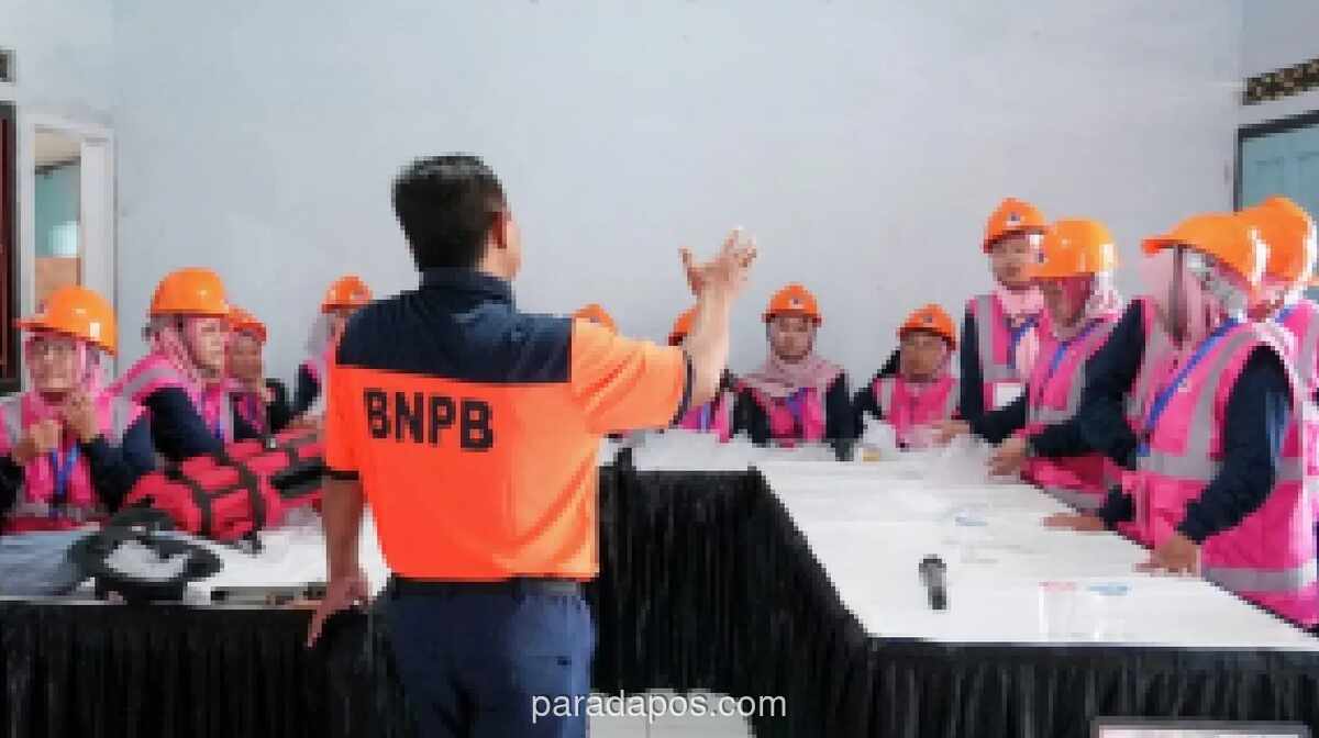 PLN EPI Latih 20 Perempuan Pesisir Cilacap Jadi Agen Tangguh Bencana