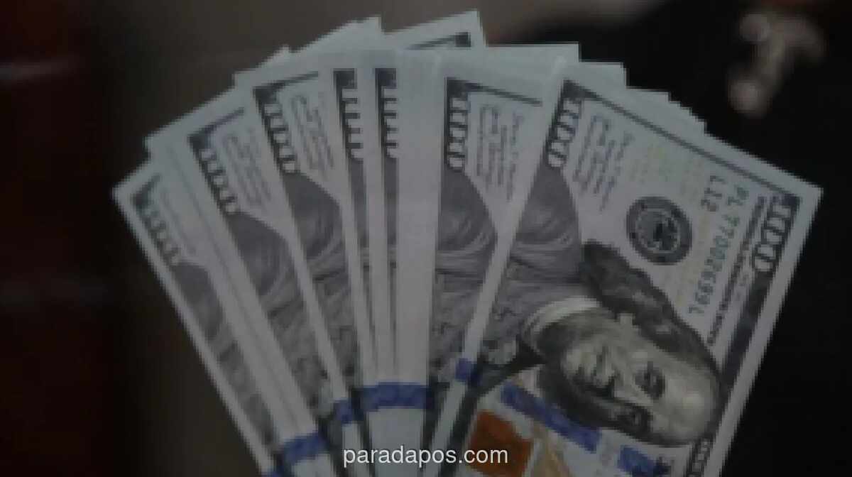 Dolar Melemah, Harga Minyak Anjlok Imbas Meredanya Ketegangan di Selat Hormuz