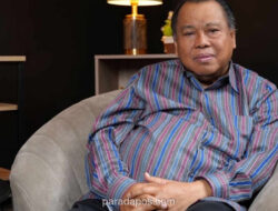 Mantan Hakim MK Arief Hidayat: Negara Ateis Justru Bersih Korupsi, Indonesia Religius tapi Rusak