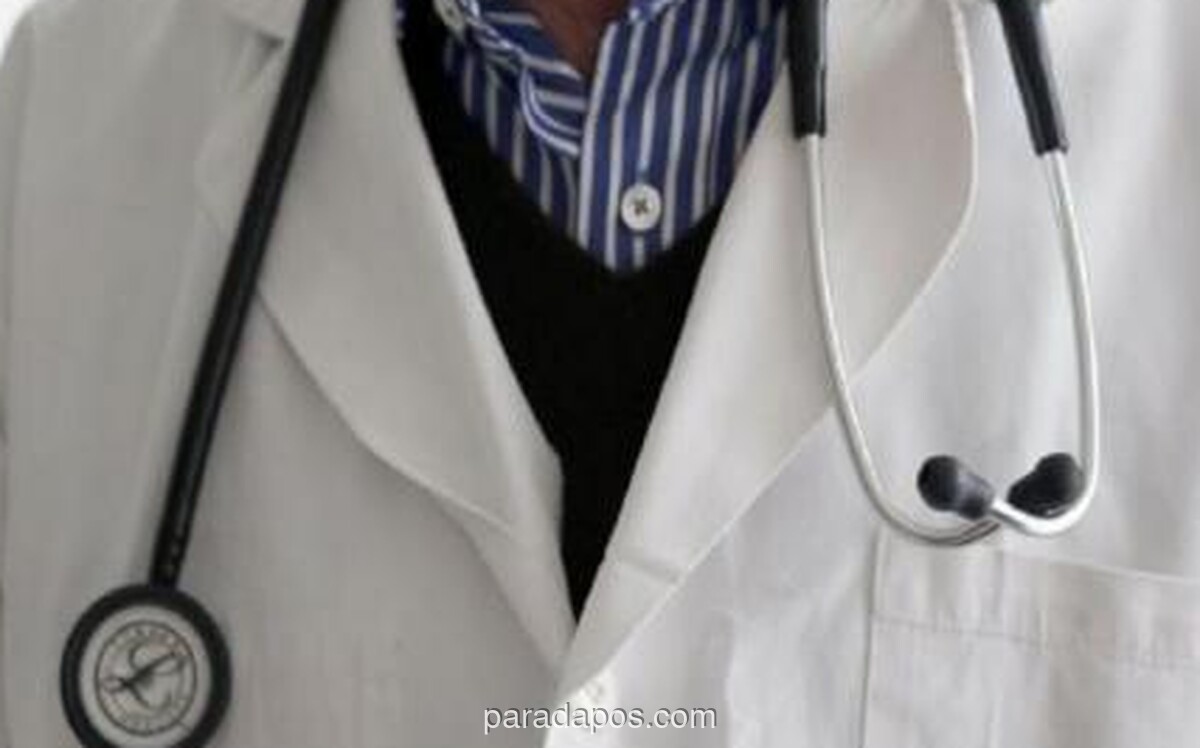 Dokter di Threads Dikecam Usai Umpat Pasien BPJS: Tidak Ada yang Minta Kalian Berobat