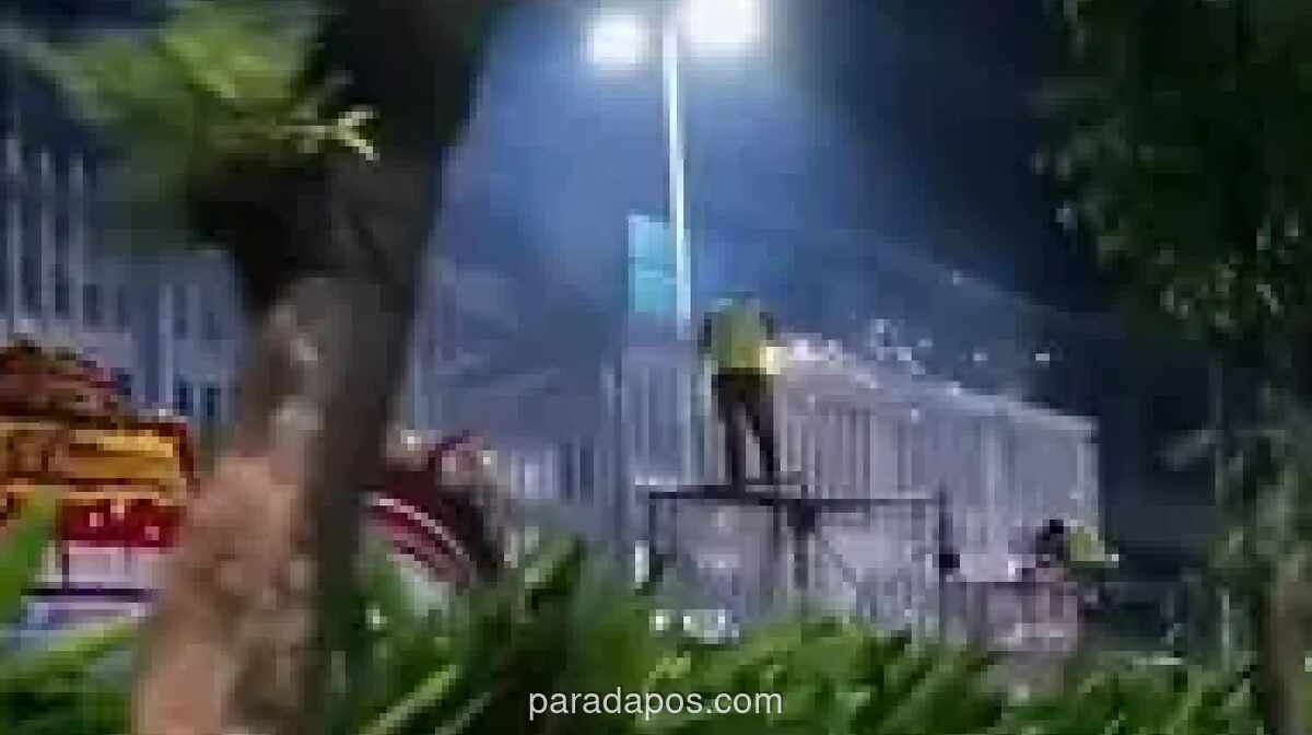 Pagar Pengaman 2,5-3 Meter di Mal Jakarta dan Surabaya Viral, Pemprov DKI Akan Minta Dibongkar