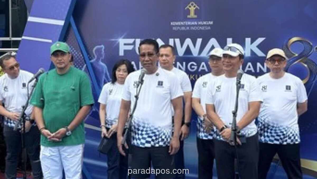 Menkum Pimpin Fun Walk di CFD Rasuna Said, Awali Rangkaian HUT ke-81 Kemenkum