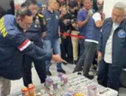 BNN dan Bea Cukai Bongkar Jaringan Penyelundupan Vape Berisi Cairan Etomidate dari Malaysia di Batam, Enam Tersangka Diamankan
