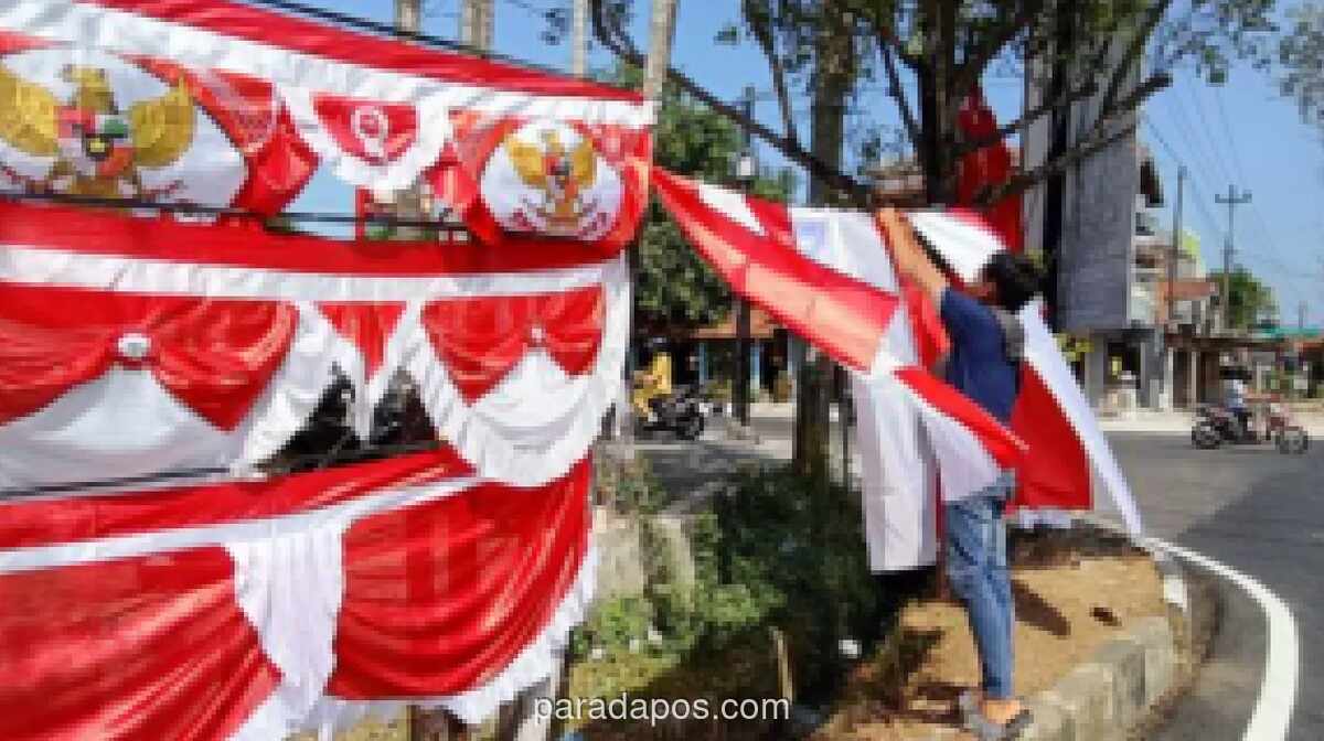 Pedagang Keluhkan Penjualan Pernak-pernik Kemerdekaan di Yogyakarta Lesu Imbas Lokapasar dan Efisiensi Anggaran
