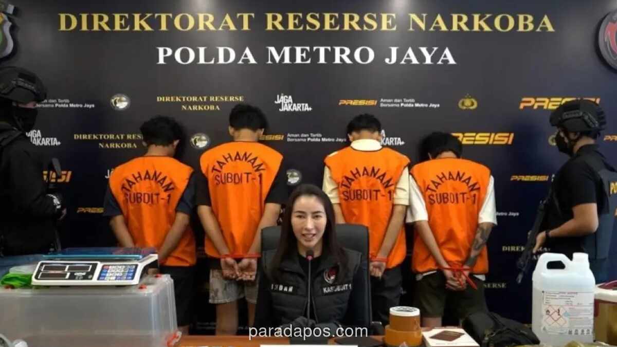 Polda Metro Jaya Bongkar Produksi Tembakau Sintetis di Jakarta, Empat Tersangka Diamankan