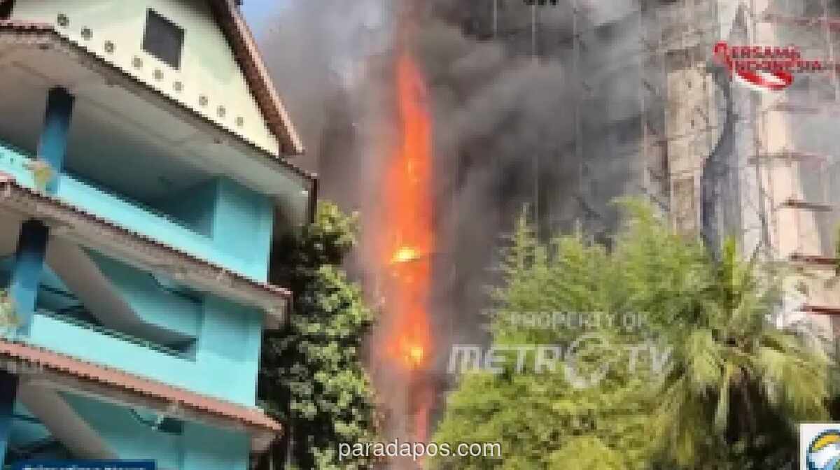 Kebakaran Gedung Renovasi di Cikini Nyaris Merembet ke SMP Negeri 1 Jakarta