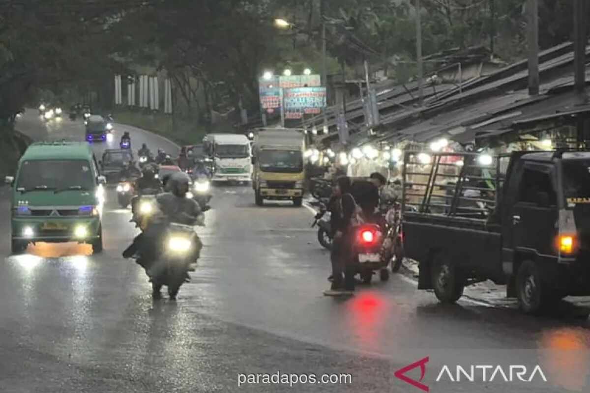 BMKG Keluarkan Peringatan Dini Cuaca: Hujan Ringan hingga Lebat Berpotensi Guyur Sejumlah Kota Besar Hari Ini