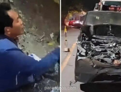 Mobil KH Anwar Zahid Ringsek Ditabrak Truk Trailer di Bojonegoro, Sang Kiai Selamat