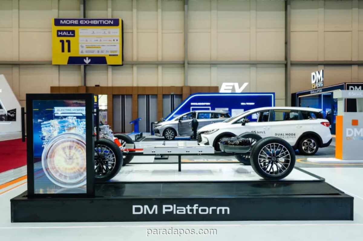 BYD Edukasi Teknologi Dual Mode di GIIAS 2026, Ungkap Lebih dari 4.000 Pemesanan M6 DM