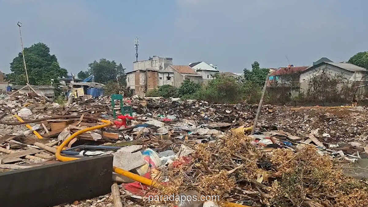 Petugas Damkar Tewas saat Padamkan Kebakaran Lahan di Kramat Jati, Api Diduga dari Anak Bermain
